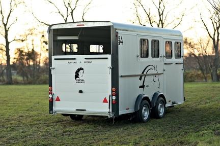 Remorque Van à Chevaux - MAXI 4
