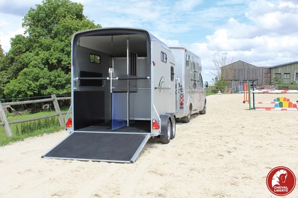 Remorque Van à Chevaux - MULTIMAX