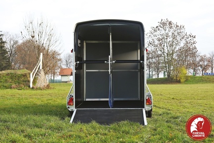 Remorque Van à Chevaux - MULTIMAX