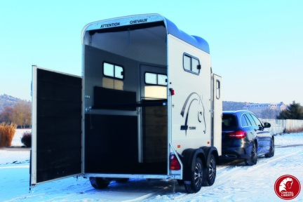 Remorque Van à Chevaux - TOURING ONE