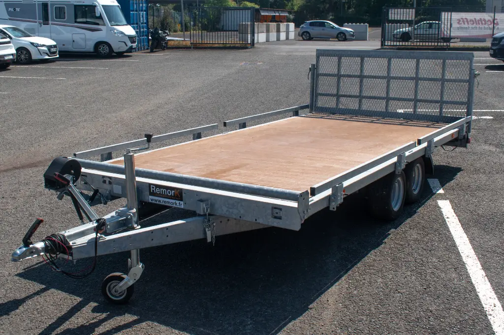 PJD 400 F 270 - 4.webp