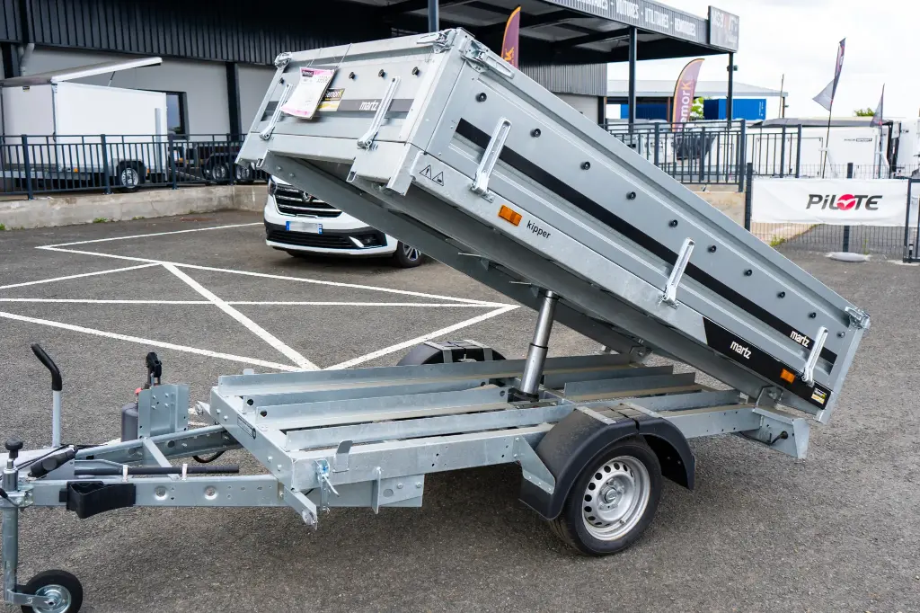 REMORQUE BENNE - 1300 Kg - 1 ESSIEU