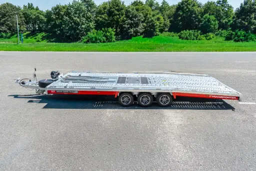 REMORQUE PORTE VOITURES BRIAN JAMES - T Transporteur 5.50 x 2.10 m 3500 KG 3 essieux